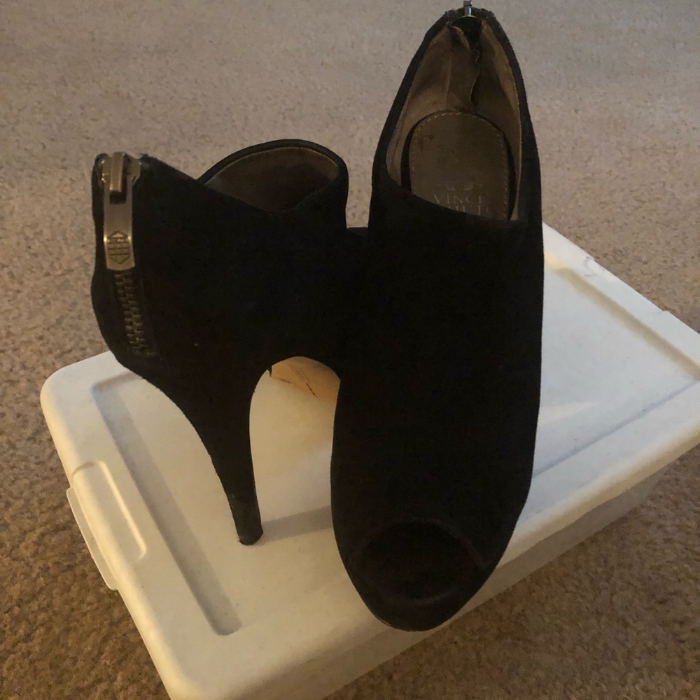 COPY - Pep Toe Vince Camuto Black Booties
